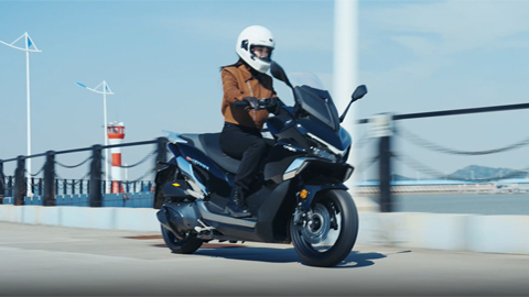 QJMotor鸿350GS摩托车广告片